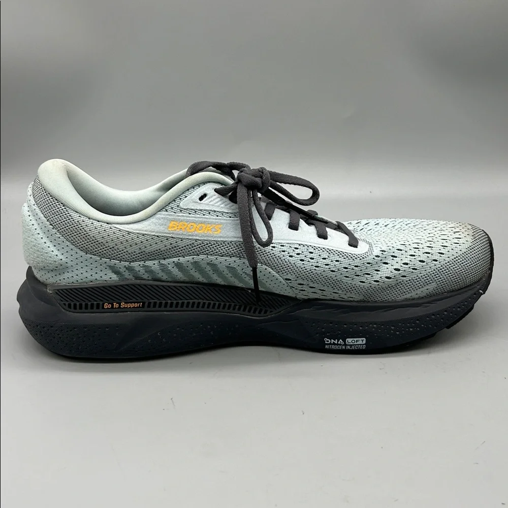 Brooks Men's Light Blue and Black Running Sneakers
